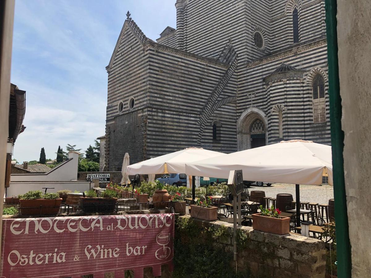 La Dimora Alle Scalette Orvieto Luaran gambar